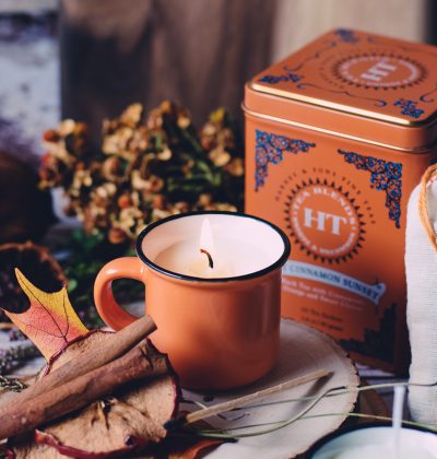 These mini pumpkin spice candle mugs capture that flavorful signature autumnal scent. And making one of these homemade candles is easier than you think!